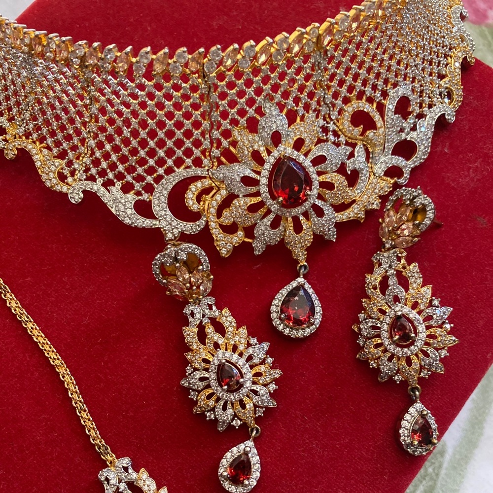 Bridal wedding jewelry set - Picture 4 of 8